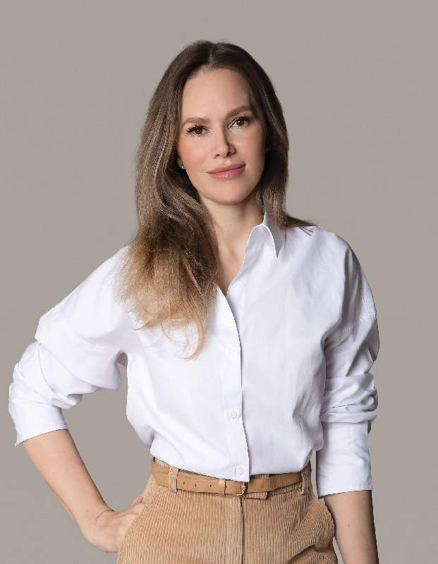 Anna, CEO